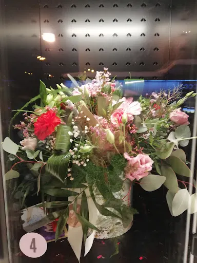 Kwiatomat 24/7 Tarnów Kwiaciarnia MAGNOLIA - kwiaty dostępne całą dobę